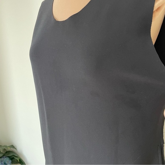 Norma Kamali Sleeveless Crewneck 4-Way Stretch Poly Lycra A-Line Swing Dress M - Picture 11 of 12